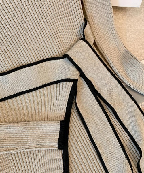 SEU(エスイーユー)の「バイカラーパイピングラップニットワンピース 細身 きれいめカジュアル オフィスカジュアル レディース韓国(ワンピース・レディース・ブラック/ベージュ・フリー)」の19枚目の写真