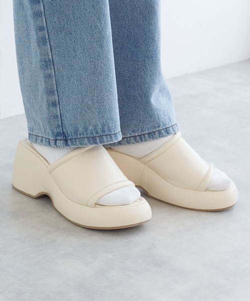 w closet（ダブルクローゼット）の「厚底ミュールサンダル（サンダル・レディース・ピンク/オフホワイト/ブラック・M/L）」の2枚目の写真