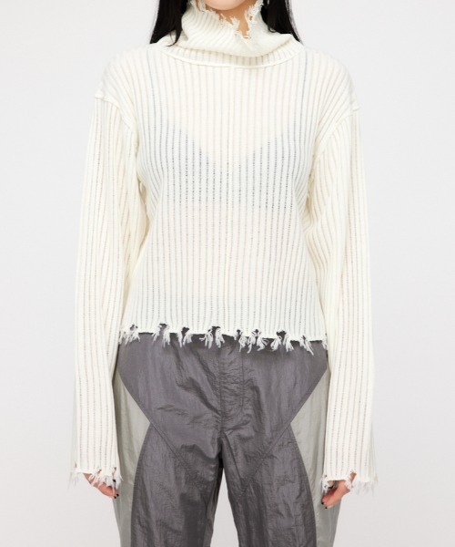 LAGUA GEM(ラグアジェム)の「LOOSEY タートルネック(ニット/セーター・レディース・イエロー/ホワイト/ライトグレー・FREE)」の7枚目の写真
