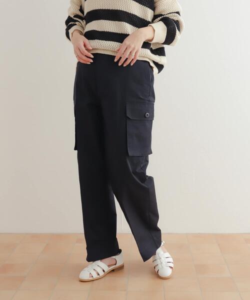 URBAN RESEARCH DOORS(アーバンリサーチドアーズ)の「センタープレスカーゴパンツ(その他パンツ・レディース・ネイビー/オフホワイト・MEDIUM/SMALL)」の11枚目の写真