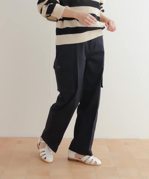 URBAN RESEARCH DOORS(アーバンリサーチドアーズ)の「センタープレスカーゴパンツ(その他パンツ・レディース・ネイビー/オフホワイト・MEDIUM/SMALL)」の13枚目の写真