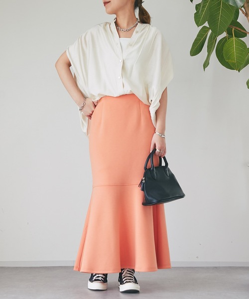 un dix cors(アンディコール)の「肩タックバンドカラーシャツ(シャツ/ブラウス・レディース・アイボリー/ベージュ/ネイビー/グリーン・FREE)」の11枚目の写真