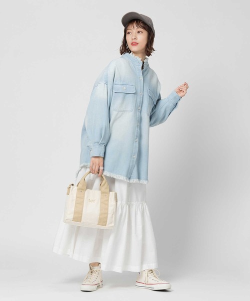 BACK NUMBER（バックナンバー）の「【BACK NUMBER】ダメージデニムシャツ（シャツ/ブラウス・レディース・ライトインディゴブルー・フリー）」の4枚目の写真