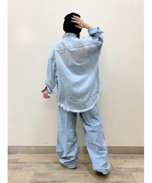 BACK NUMBER（バックナンバー）の「【BACK NUMBER】ダメージデニムシャツ（シャツ/ブラウス・レディース・ライトインディゴブルー・フリー）」の19枚目の写真