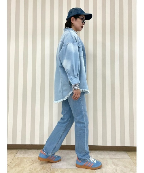 BACK NUMBER（バックナンバー）の「【BACK NUMBER】ダメージデニムシャツ（シャツ/ブラウス・レディース・ライトインディゴブルー・フリー）」の21枚目の写真