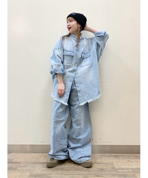 BACK NUMBER（バックナンバー）の「【BACK NUMBER】ダメージデニムシャツ（シャツ/ブラウス・レディース・ライトインディゴブルー・フリー）」の17枚目の写真