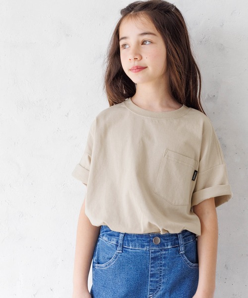 coca（coca）（コカ）の「キッズ ポケット付きビッグコットンTシャツ（Tシャツ/カットソー・キッズ・ブラック/ブルー/ベージュ/ホワイト・110/120/130/140）」の2枚目の写真