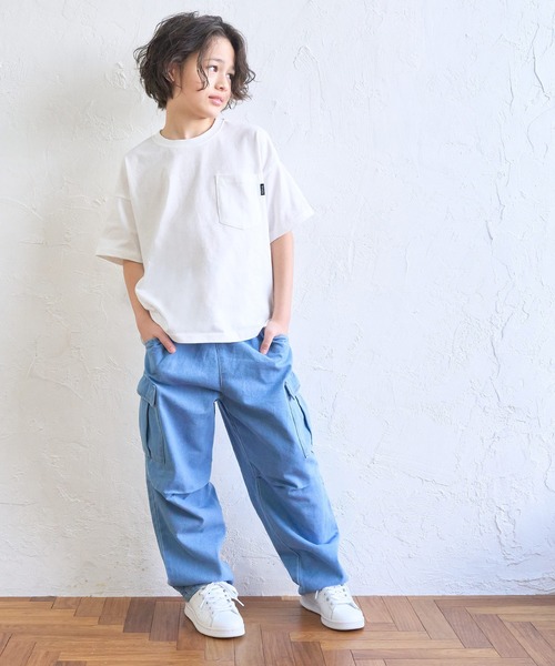 coca（coca）（コカ）の「キッズ ポケット付きビッグコットンTシャツ（Tシャツ/カットソー・キッズ・ブラック/ブルー/ベージュ/ホワイト・110/120/130/140）」の5枚目の写真