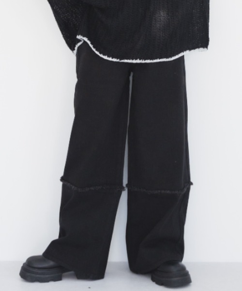 IROHANI（イロハニ）の「切り替えワイドデニムパンツ（デニムパンツ・レディース・ブラック/グレー・FREE）」の2枚目の写真