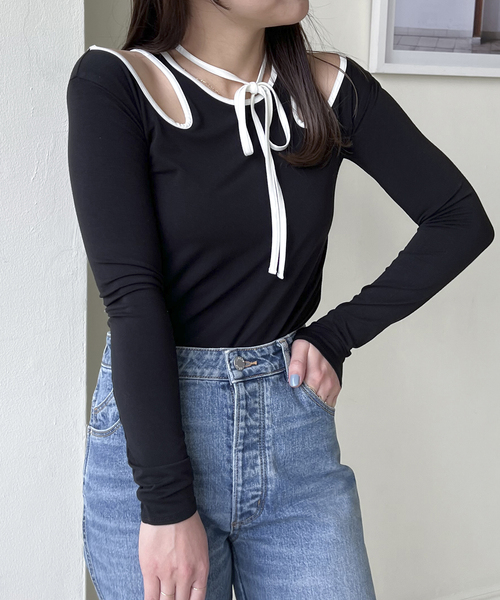 U by SPICK&SPAN(ユーバイスピックアンドスパン)の「バイカラーカッティングプルオーバー(Tシャツ/カットソー・レディース・ホワイト/ブラック・FREE)」の5枚目の写真