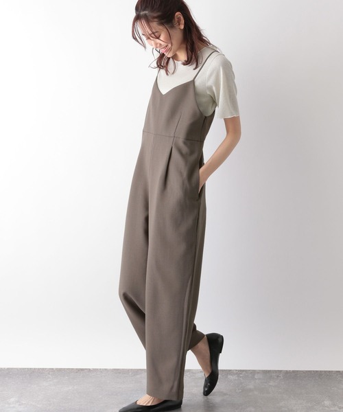GLOBAL WORK(グローバルワーク)の「お手入れらくらくDRYサロペ/MATINEE LINE/106589(サロペット/オーバーオール・レディース・スミクロ/グレイッシュベージュ/モカ・LARGE/MEDIUM)」の12枚目の写真