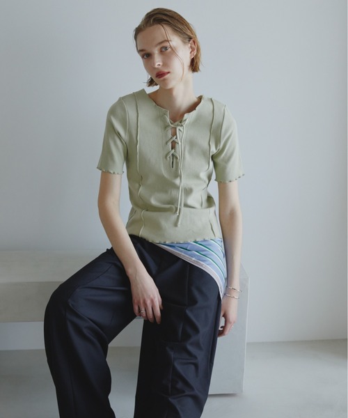 Aunt Marie's(アントマリーズ)の「2WAYレースアップハーフスリーブトップス(Tシャツ/カットソー・レディース・ブラック/ホワイト/ネイビー/ライトグリーン/ピンク・FREE)」の10枚目の写真