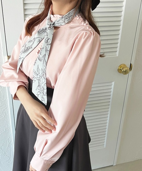 apres jour(アプレジュール)の「取り外しスカーフ付きブラウス【ZOZOTOWN限定アイテム】(シャツ/ブラウス・レディース・ピンク/サックスブルー/ブラック/オフホワイト・フリー/X-LARGE)」の12枚目の写真