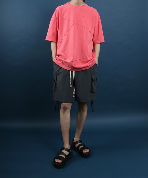 ANPAS(アンパス)の「Pigment Oversized Pintuck T-Shirt/ピグメント加工 オーバーサイズ ピンタック Tシャツ ストリート 半袖Tシャツ レディース メンズ(Tシャツ/カットソー・メンズ・レッド/ターコイズブルー/アイボリー/ブラック・M/L)」の5枚目の写真