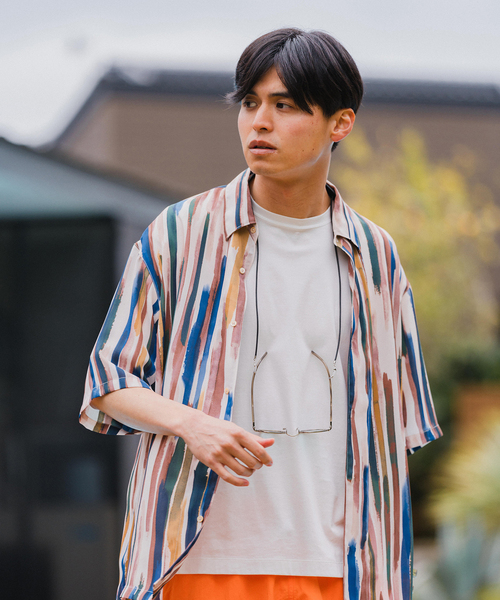 EDIFICE(エディフィス)の「【DEVEAUX / デヴォー】オールオーバープリント 半袖シャツ(シャツ/ブラウス・メンズ・ホワイト/ブルー系その他/ライトブルー/エメラルドブルー・SMALL/MEDIUM/LARGE)」の7枚目の写真