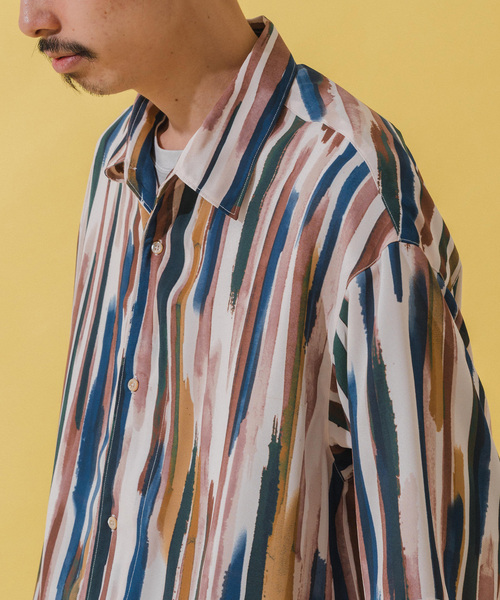 EDIFICE(エディフィス)の「【DEVEAUX / デヴォー】オールオーバープリント 半袖シャツ(シャツ/ブラウス・メンズ・ホワイト/ブルー系その他/ライトブルー/エメラルドブルー・SMALL/MEDIUM/LARGE)」の14枚目の写真