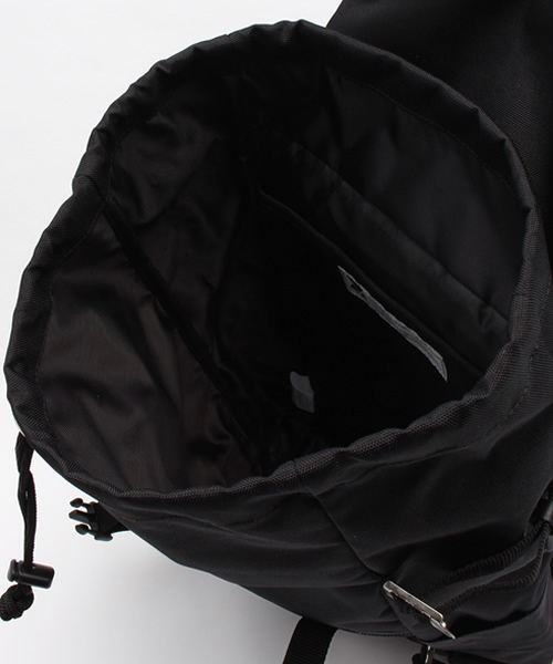 MAKAVELIC(マキャベリック)の「【MAKAVELIC】TRUCKS DOUBLE BELT DAYPACK(バックパック/リュック・メンズ・ブラック/その他21・フリ-)」の7枚目の写真