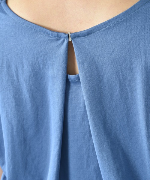 INTERPLANET（インタープラネット）の「【接触冷感】カノコ袖ロールアップＢＡＣＫゴールドホックプルオーバー（Tシャツ/カットソー・レディース・ブルー/オフホワイト/ブラック・FREE）」の21枚目の写真