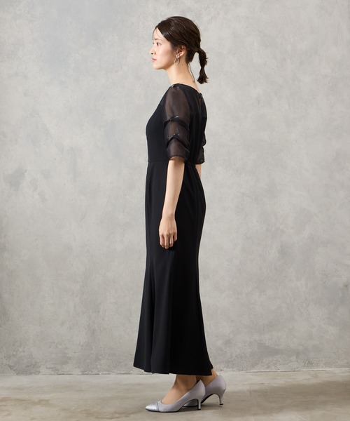 AIMER（エメ）の「シャンブレーオーガンジースリーブマーメイドラインパーティードレス　結婚式　お呼ばれ　ドレス　20代 30代 40代（ドレス・レディース・ライトグレー/ベージュ/ブラック・MEDIUM/LARGE）」の20枚目の写真