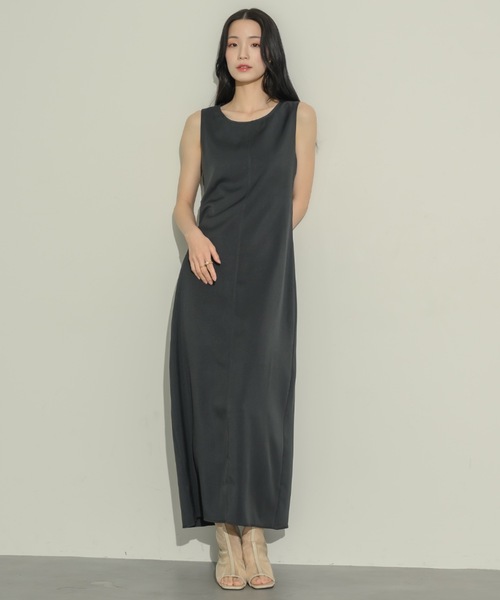 NEUNA（ヌナ）の「バックオープンリボンセミフレアワンピース（ワンピース・レディース・ライトブラック/アイボリー/ブラック・SMALL/MEDIUM/LARGE）」の19枚目の写真