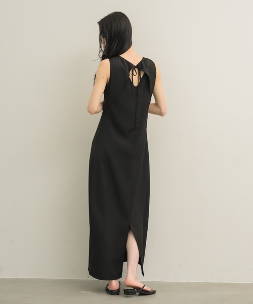 NEUNA（ヌナ）の「バックオープンリボンセミフレアワンピース（ワンピース・レディース・ライトブラック/アイボリー/ブラック・SMALL/MEDIUM/LARGE）」の13枚目の写真