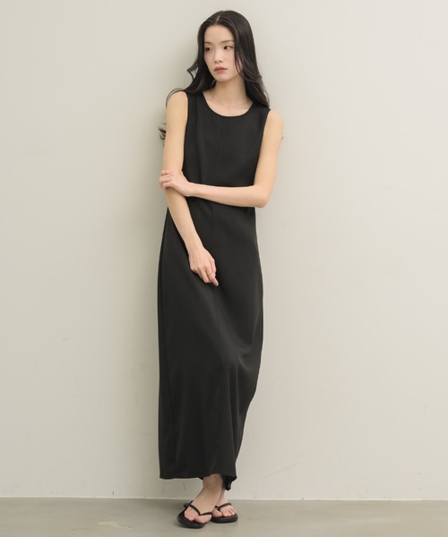 NEUNA（ヌナ）の「バックオープンリボンセミフレアワンピース（ワンピース・レディース・ライトブラック/アイボリー/ブラック・SMALL/MEDIUM/LARGE）」の8枚目の写真