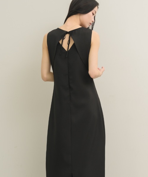 NEUNA（ヌナ）の「バックオープンリボンセミフレアワンピース（ワンピース・レディース・ライトブラック/アイボリー/ブラック・SMALL/MEDIUM/LARGE）」の10枚目の写真