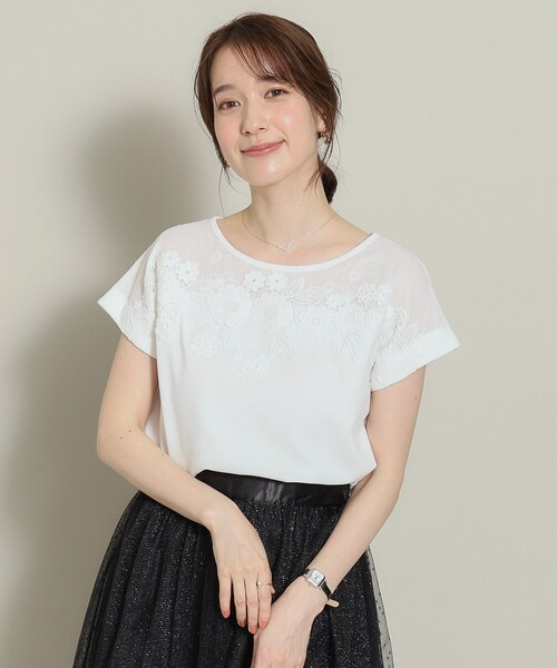 ITS'DEMO(イッツデモ)の「◆【肌触りさらり/手洗い可】フロントレースプルオーバー(Tシャツ/カットソー・レディース・パープル/ブラック/サックスブルー/オフホワイト・00)」の1枚目の写真