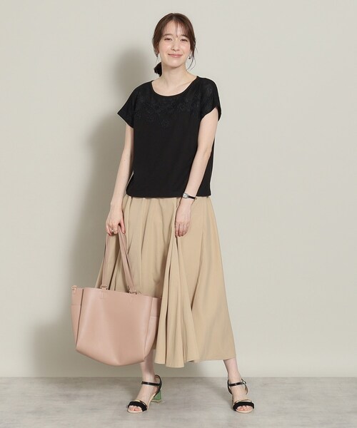 ITS'DEMO(イッツデモ)の「◆【肌触りさらり/手洗い可】フロントレースプルオーバー(Tシャツ/カットソー・レディース・パープル/ブラック/サックスブルー/オフホワイト・00)」の20枚目の写真