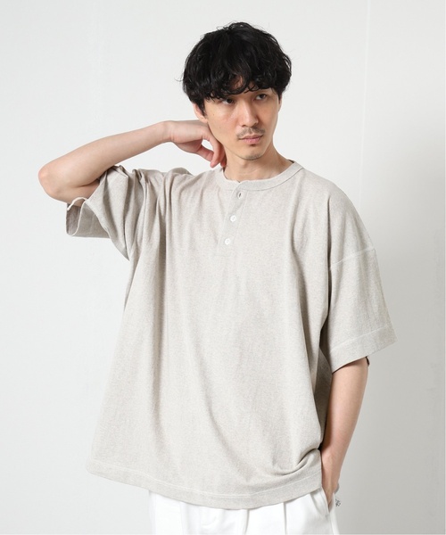 Healthknit(ヘルスニット)の「Healthknit × JOURNAL STANDARD / 別注 ヘンリーネックTシャツ(Tシャツ/カットソー・メンズ・ブラック系その他/グレー/ホワイト・SMALL/LARGE/MEDIUM)」の13枚目の写真