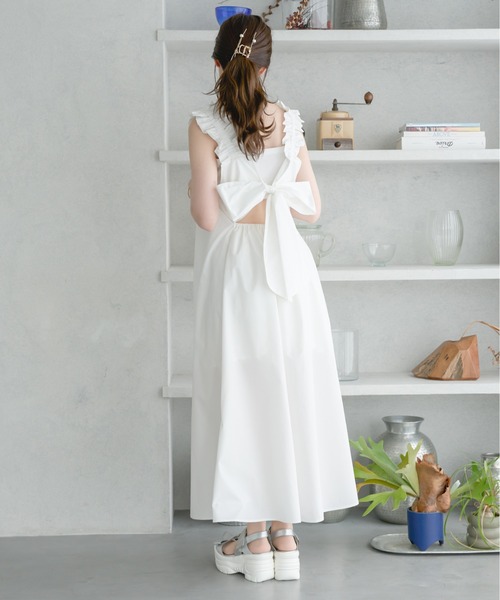 Ambre Neige(アンブルネージュ)の「back ribbon flare shirt dress / バックリボンフレアシャツワンピース(ワンピース・レディース・ブラック/オフホワイト/ネイビー・FREE)」の9枚目の写真