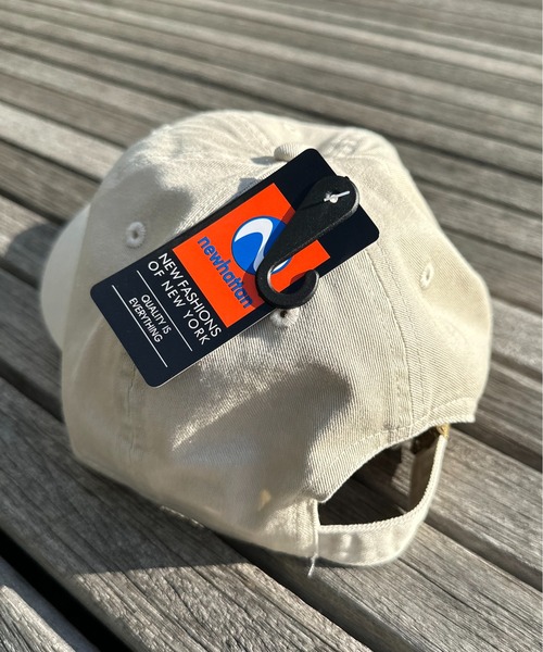 mi via loca（ミヴィアロカ）の「【newhattan】刺繍ロゴCAP・CIAO/マラコス【PT NO. MVL043/044 ※2A】（キャップ・レディース・ブラック/サックスブルー/ダークグリーン/スミクロ/ベージュ/ワインレッド・FREE）」の16枚目の写真