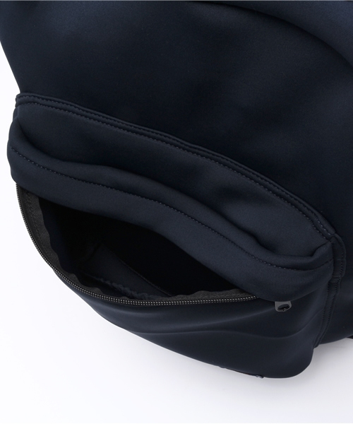 Dickies（ディッキーズ）の「DICKIES×Heatherコラボリュック　569270（バックパック/リュック・レディース・ブラック/ネイビー・ONE SIZE）」の4枚目の写真