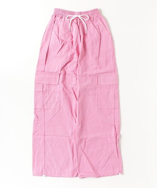 Bloom Closet(ブルームクローゼット)の「カラーデニムアラジンカーゴパンツ(カーゴパンツ・レディース・ピンク/ブルー・MEDIUM/LARGE)」の1枚目の写真