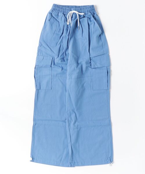 Bloom Closet(ブルームクローゼット)の「カラーデニムアラジンカーゴパンツ(カーゴパンツ・レディース・ピンク/ブルー・MEDIUM/LARGE)」の2枚目の写真