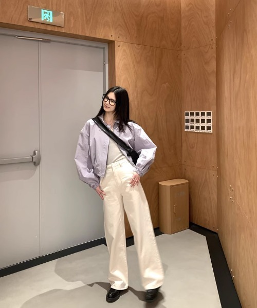 tageechita(タジチタ)の「【tageechita】ベーシックストレートナローホワイトデニム(デニムパンツ・レディース・アイボリー・XS/S/M/L)」の12枚目の写真