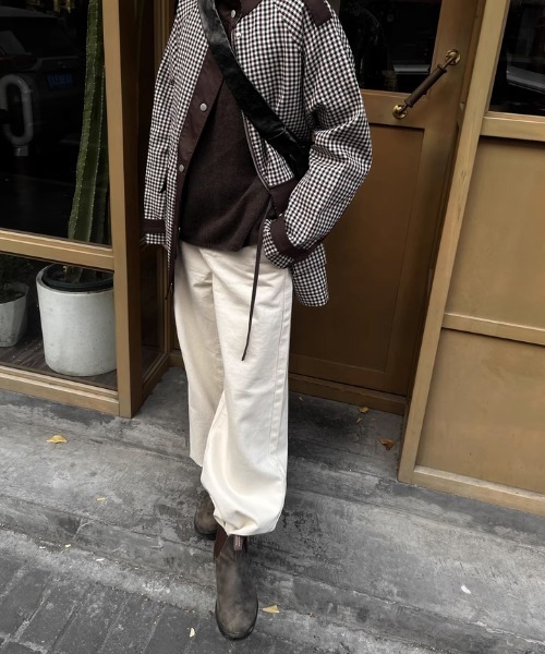 tageechita(タジチタ)の「【tageechita】ベーシックストレートナローホワイトデニム(デニムパンツ・レディース・アイボリー・XS/S/M/L)」の17枚目の写真