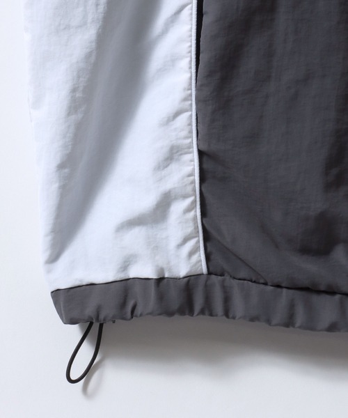 Mark Gonzales（マーク・ゴンザレス）の「MARK GONZALES ARTWORK COLLECTION/マークゴンザレス 別注 ワンポイント刺繍 オーバーサイズ ブロークコア ナイロンジャケット トラックジャケット ブルゾン（ナイロンジャケット・メンズ・チャコール/ブラック/ブラック系その他・M/L/XL）」の16枚目の写真