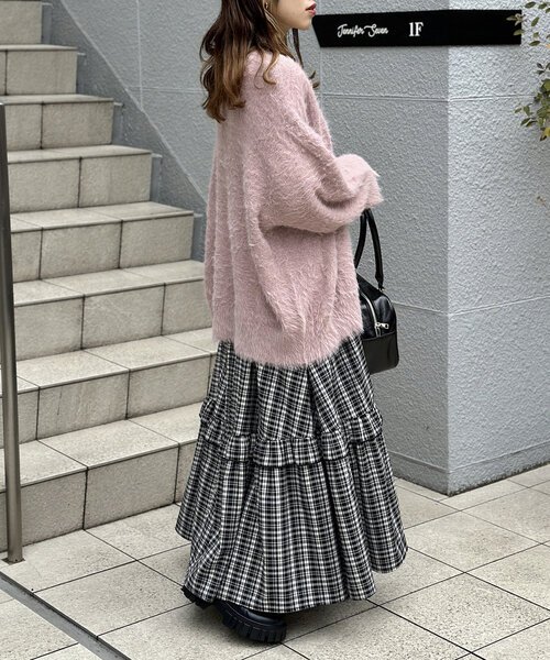 w closet（ダブルクローゼット）の「フェザーBIGカーディガン（カーディガン/ボレロ・レディース・オフホワイト/グリーン/ピンク/グレー・FREE）」の14枚目の写真