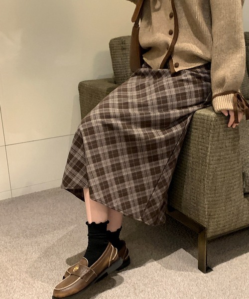 HALEY PESCA（ヘーリーペスカ）の「HALEY PESCA/バイアスチェック　ロングスカート（スカート・レディース・ブラウン/ブラック・LARGE/SMALL/MEDIUM）」の8枚目の写真