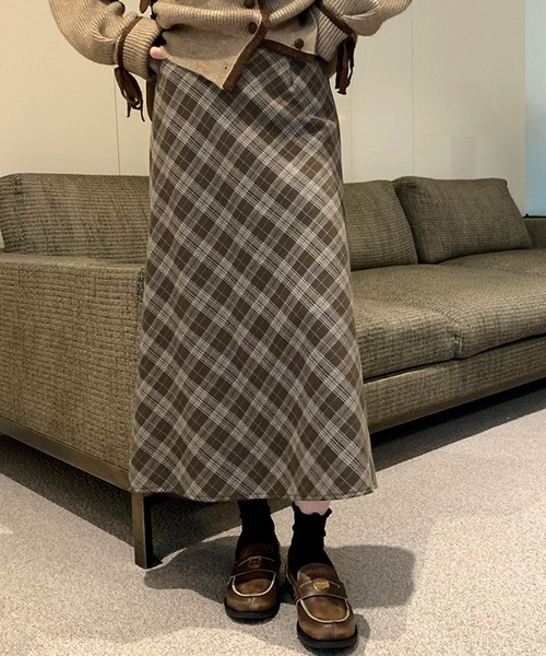 HALEY PESCA（ヘーリーペスカ）の「HALEY PESCA/バイアスチェック　ロングスカート（スカート・レディース・ブラウン/ブラック・LARGE/SMALL/MEDIUM）」の11枚目の写真