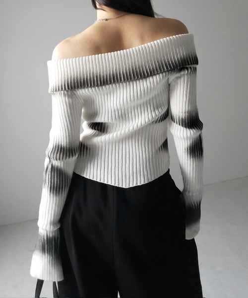 ニット セーター 「 ２color 」スプレー加工オフショルスリムリブニット ／ spray off shoulder slim lib knit セール】※※【 2color 】スプレー加工オフショルスリム