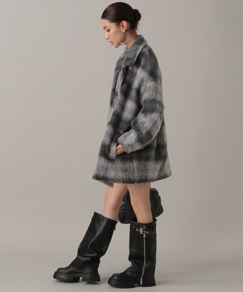 FOREVER 21（フォーエバー トゥエンティーワン）の「【2024FW】アソートシャギーミディチェスター（チェスターコート・レディース・その他/グレー/チェック/ナチュラル・FREE）」の9枚目の写真