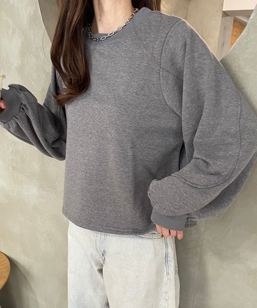 M y u（ミュー）の「ショート丈ルーズスウェットトップス（スウェット・レディース・グレー/ブルー/ブラック/オートミール・FREE）」の2枚目の写真