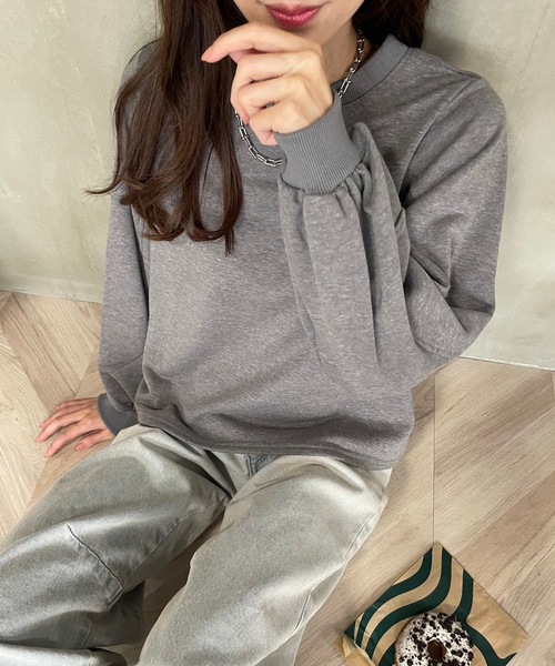 M y u（ミュー）の「ショート丈ルーズスウェットトップス（スウェット・レディース・グレー/ブルー/ブラック/オートミール・FREE）」の7枚目の写真