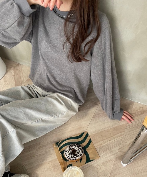 M y u（ミュー）の「ショート丈ルーズスウェットトップス（スウェット・レディース・グレー/ブルー/ブラック/オートミール・FREE）」の9枚目の写真