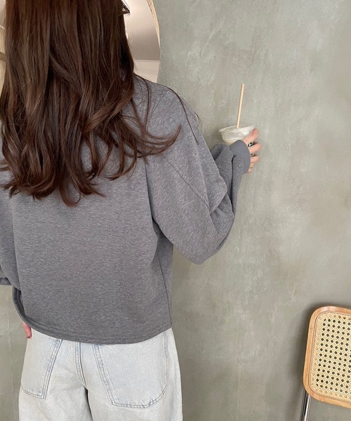 M y u（ミュー）の「ショート丈ルーズスウェットトップス（スウェット・レディース・グレー/ブルー/ブラック/オートミール・FREE）」の21枚目の写真