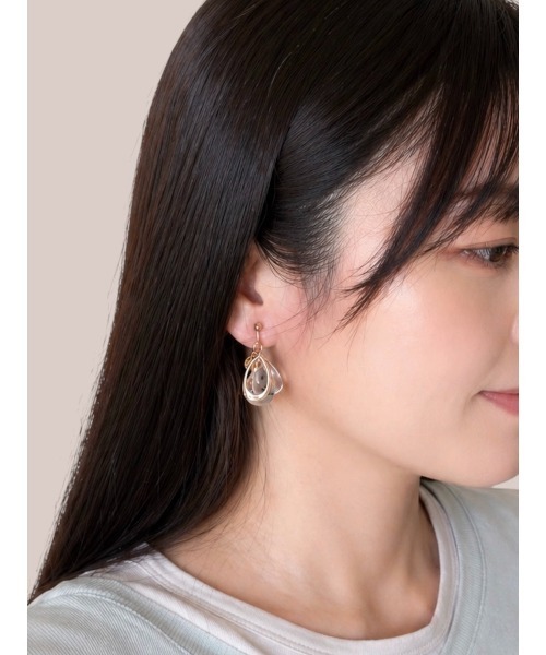 tone（トーン）の「【Agaro】No.435e　k16gp　 ゆれる　フェミニン　お花　フラワー(MA)（イヤリング・レディース・ホワイト/グレー/ゴールド/ベージュ/ホワイト系その他2/ベージュ系その他2/ゴールド系1/その他1・FREE）」の8枚目の写真