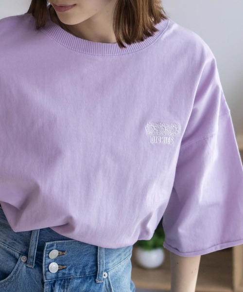 Dickies（ディッキーズ）の「Dickies 配色ステッチ５分丈袖Ｔシャツ（Tシャツ/カットソー・レディース・スミクロ/オートミール/ラベンダー・フリー）」の15枚目の写真