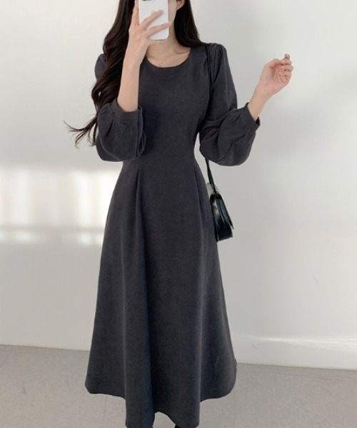 【セール】バックリボンAラインフレアワンピース（ワンピース）｜emi+（エミプラス）